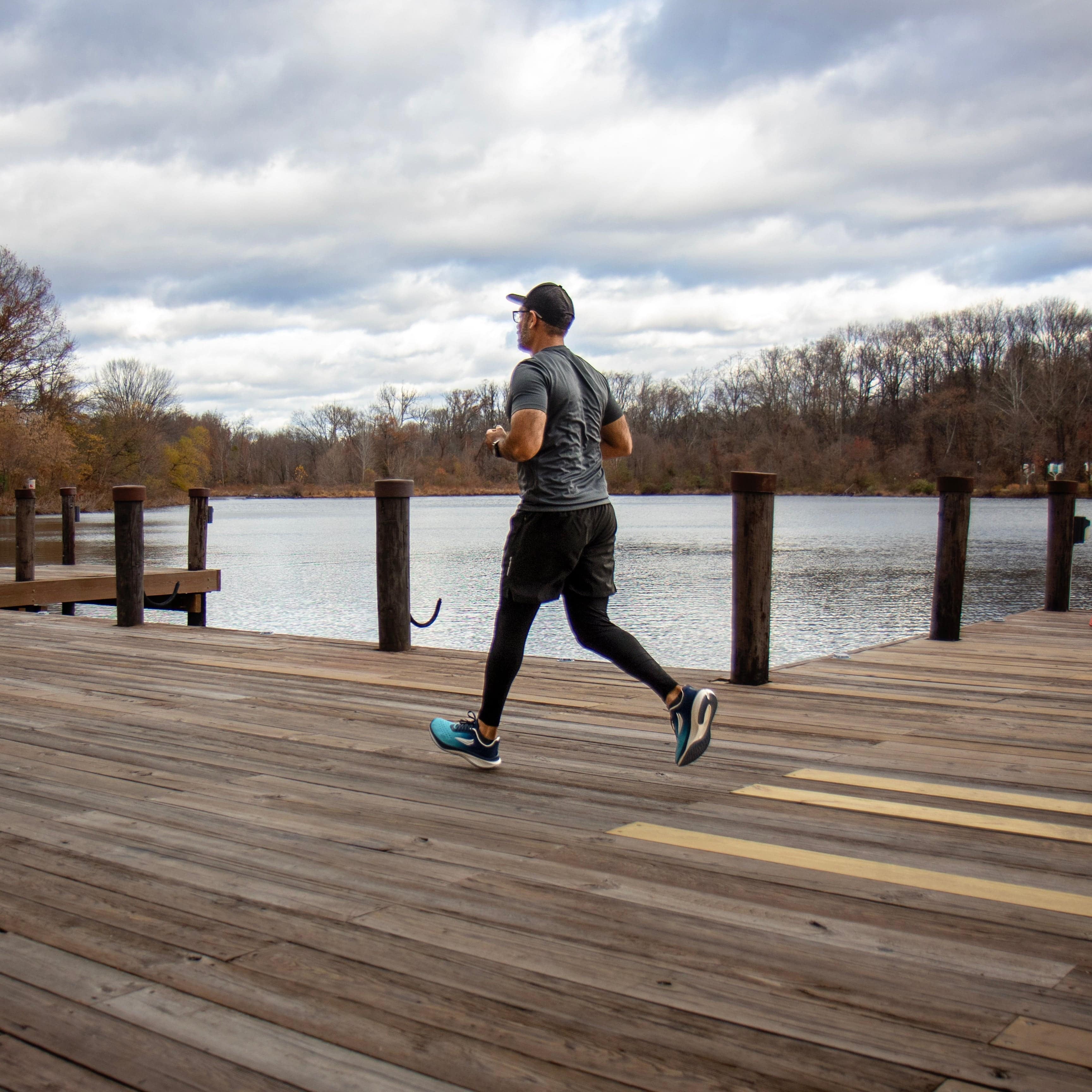 APUS Blue Men Running Shoe