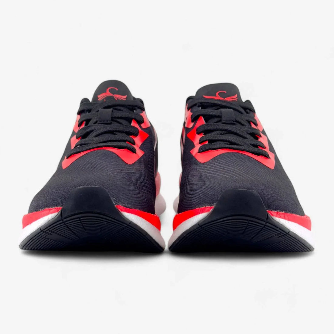 Black and red men's running shoes with white soles, viewed from the front on a white background.
