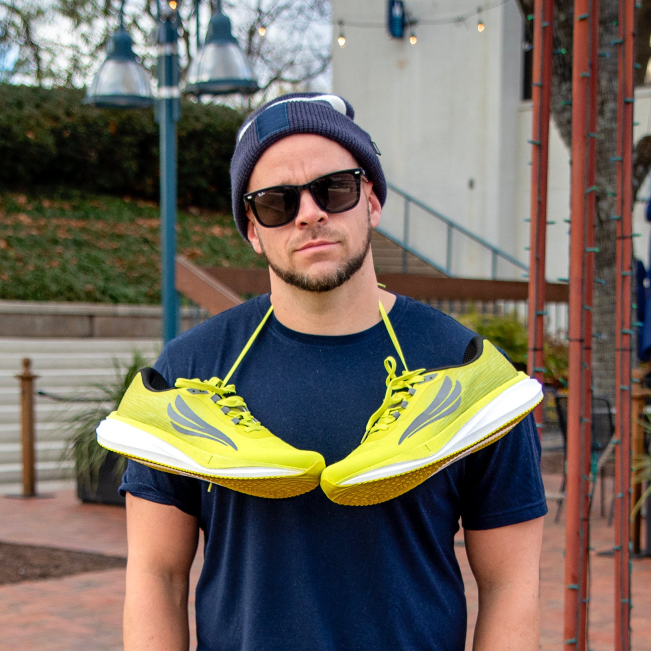 HORUS Yellow Men Running Shoe